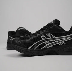 Sport sneakers
