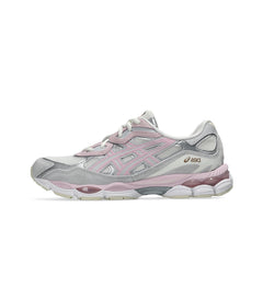 Sport sneakers