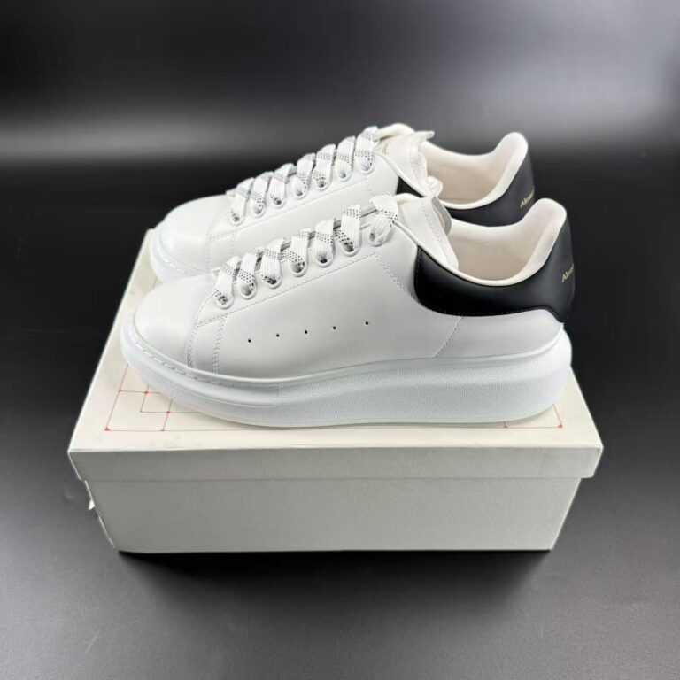 MQ-Sneakers