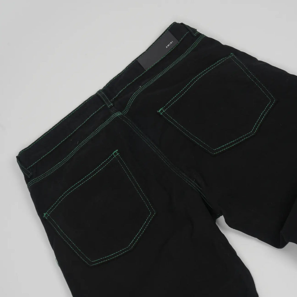 Baggy jeans