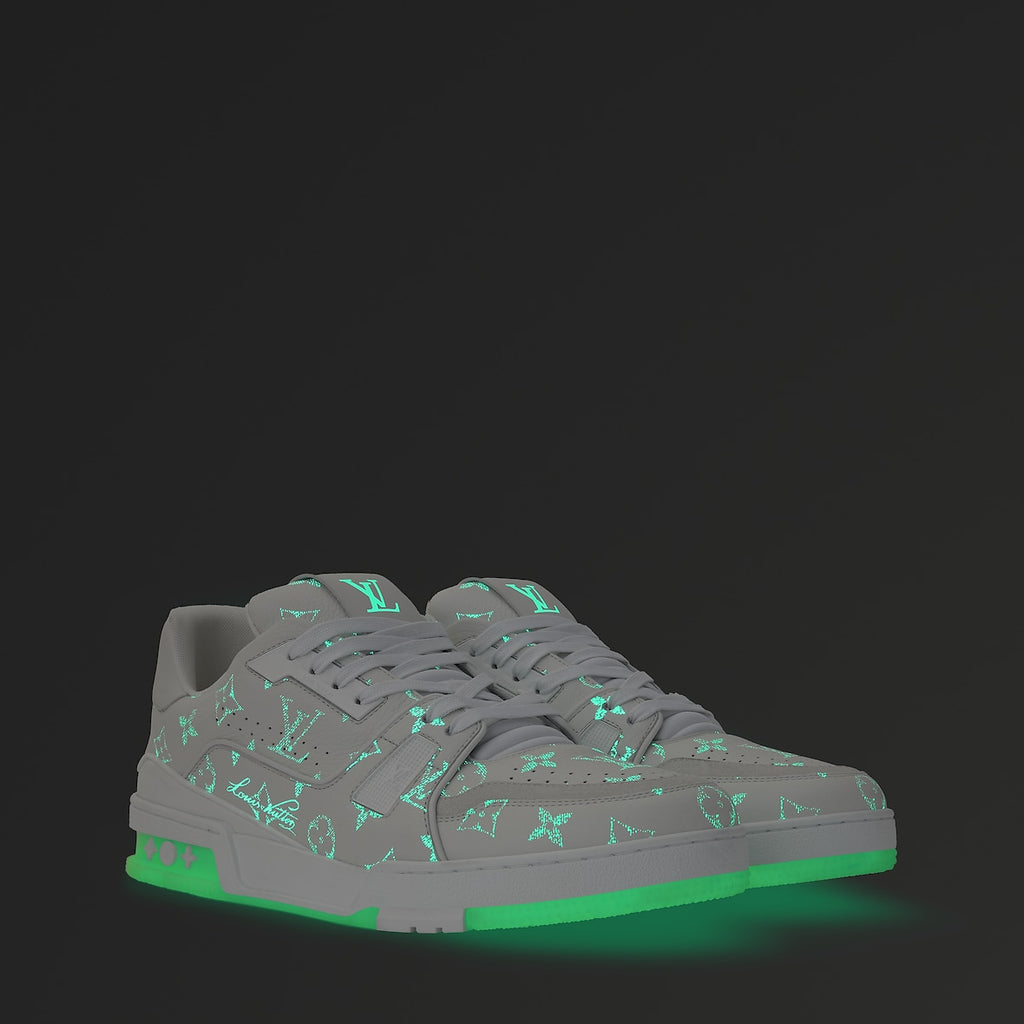 Light Sneakers