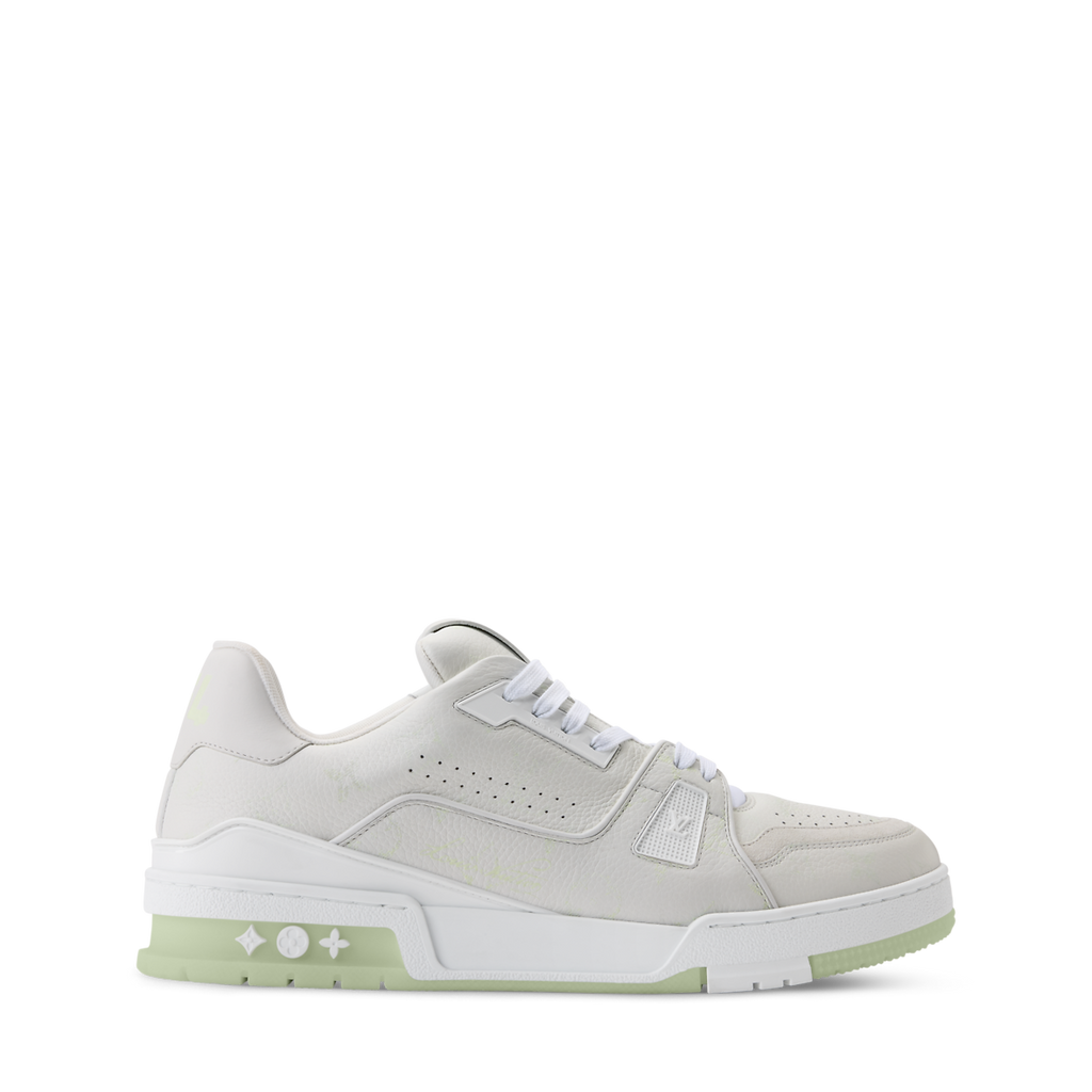Light Sneakers