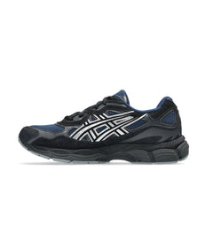 Sport sneakers