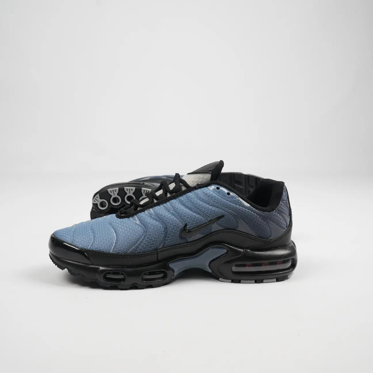 Scarpe TN