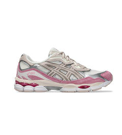 Sport sneakers